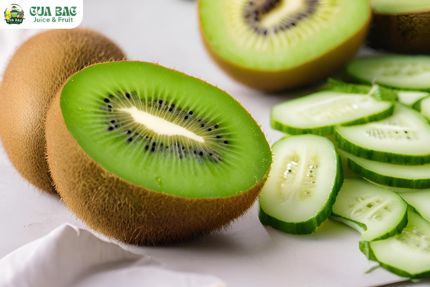 sơ chế kiwi và dưa leo